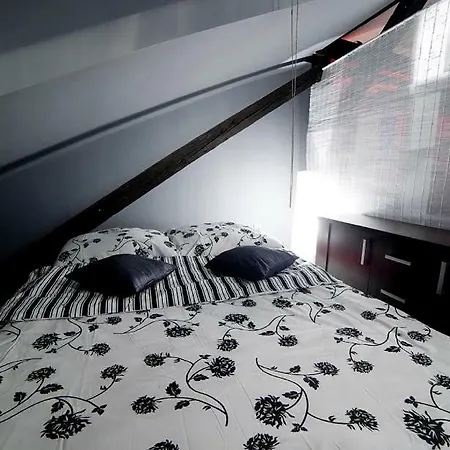 Loft 37 Apartment *